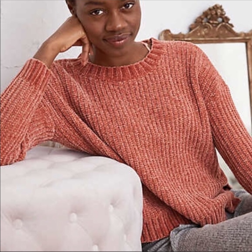 Aerie Rose Chenille Sweater Size Medium